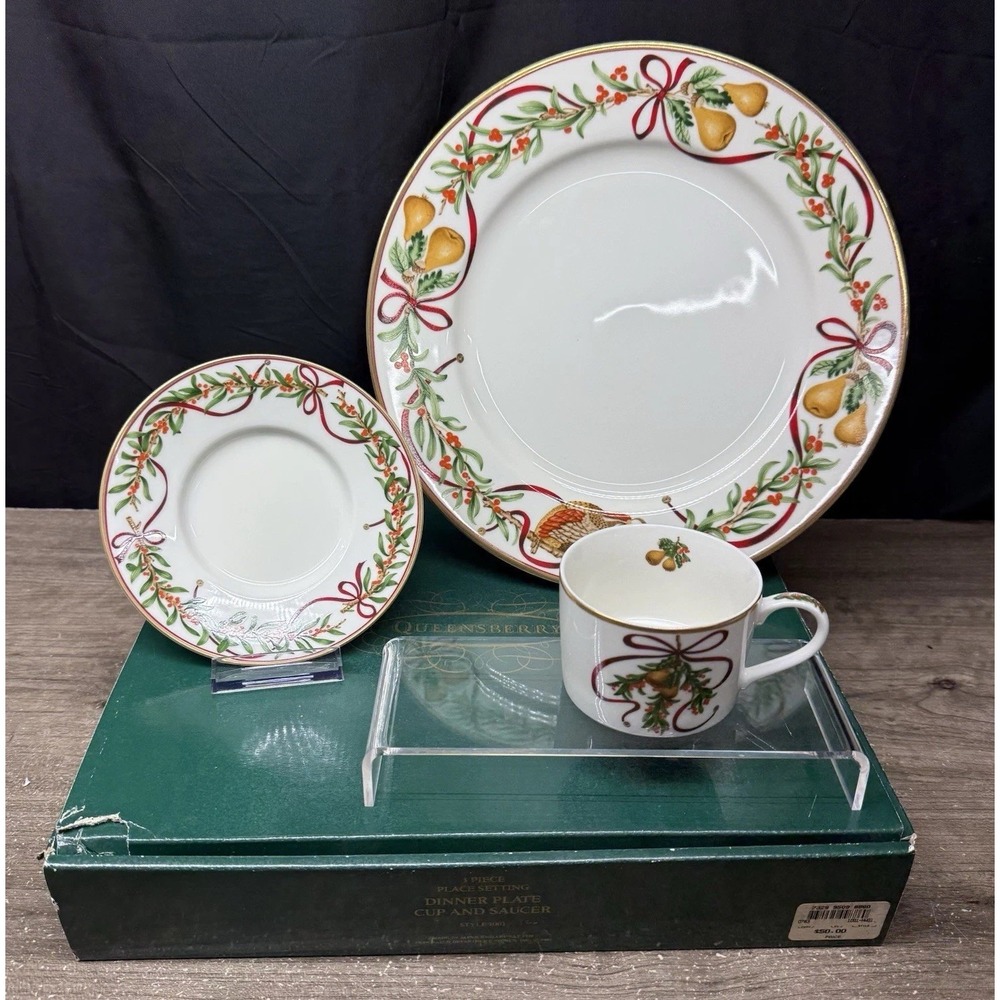 Lot Of 4 Sets Royal Gallery Queensberry 3 Pc China Partridge & Pears Christmas